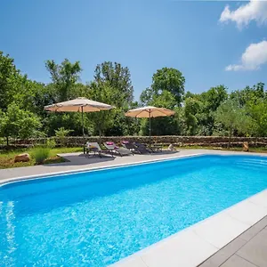  Ferienhaus Mila By Interhome